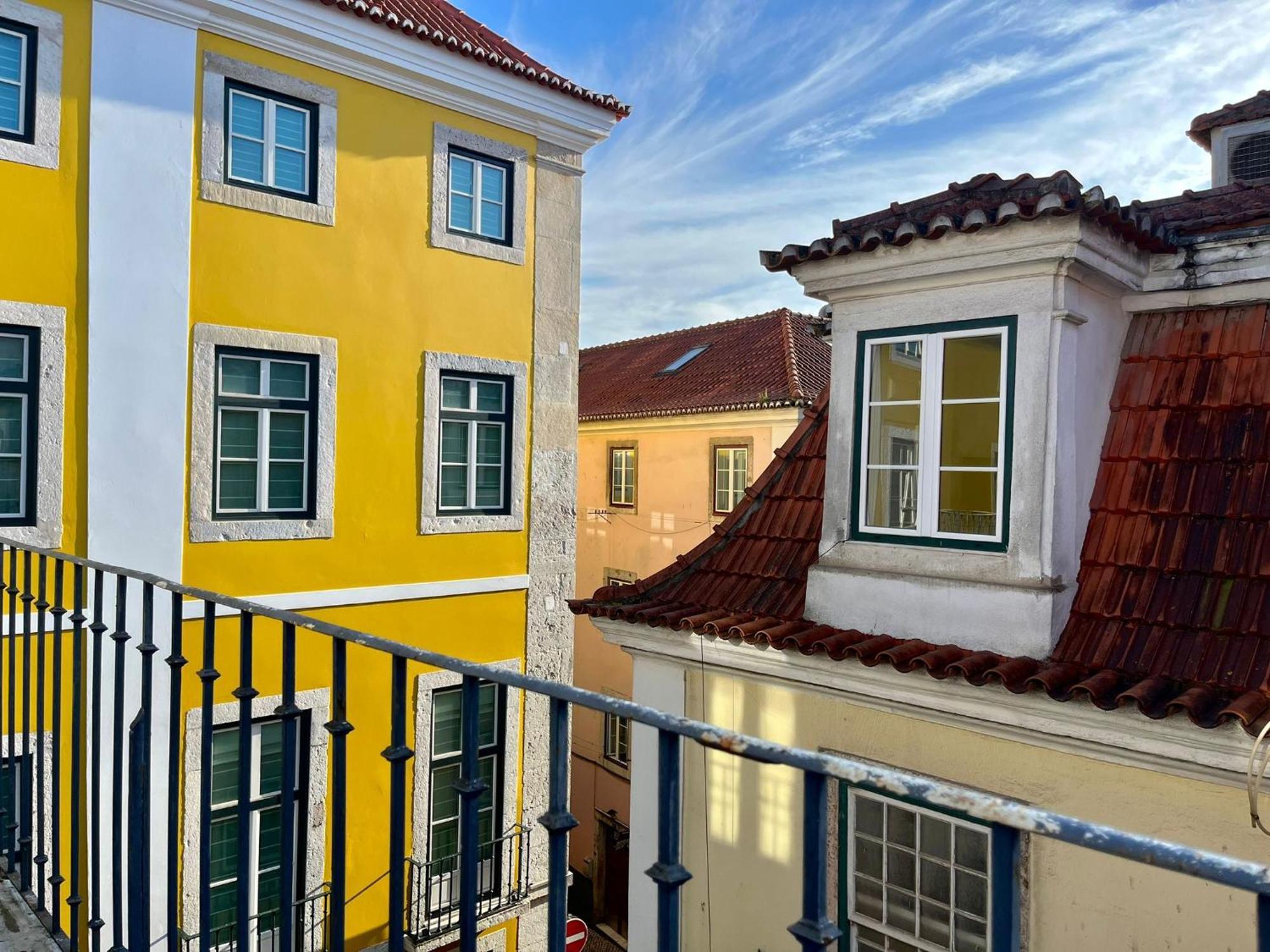 3 Bedroom, 2,5 Bathroom - Bairro Alto Lissabon